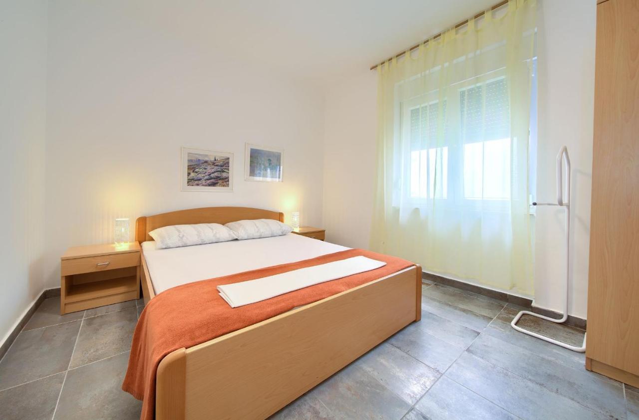 Apartments Dubravka Krk Town Zewnętrze zdjęcie
